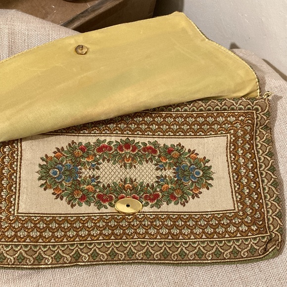 Gimbals clutch purse - Picture 2 of 5